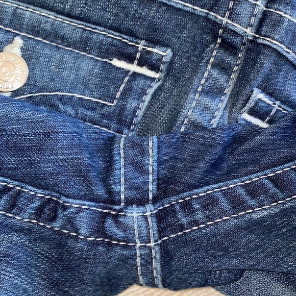 True Religion Skinny with Flap Pocket Natural Sin. - Picture 10 of 12